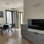 Hospitami Apartment - 15 Min Duomo Milano
