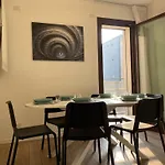 Hospitami Apartment - 15 Min Duomo Milano